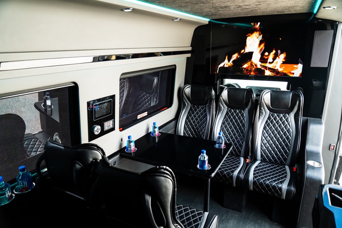 Mercedes Executive Sprinter — photo 3