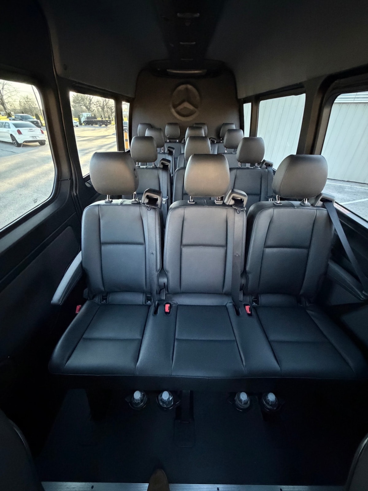 Mercedes Shuttle Sprinter — photo 5